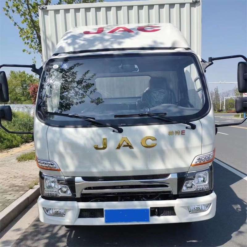 东山区错那县：物流专线的高效货运之旅